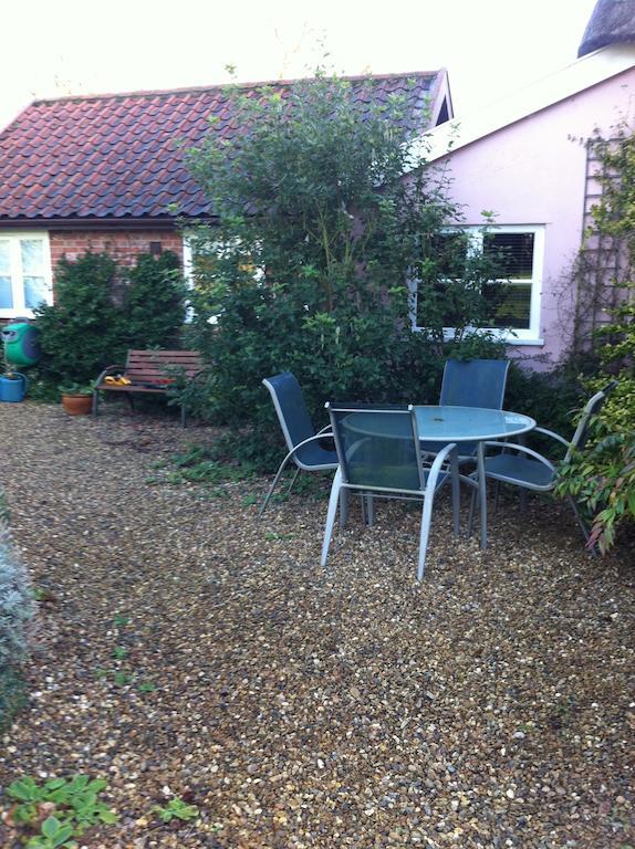 Thatched Farm Bed And Breakfast Woodbridge Eksteriør bilde